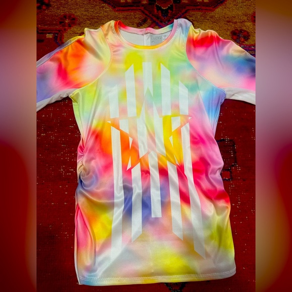 LUCKY IN LOVE Long Sleeve Tennis, Golf, Pickleball Tops Sz S - Picture 2 of 11